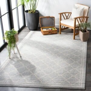 Safavieh Amherst Trina Geometric Area Rug, Light Gray/Beige, 5'3" x 8'
