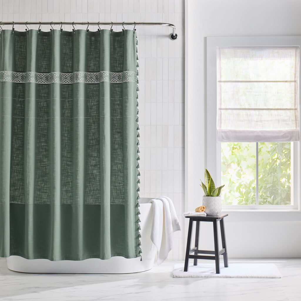 Better Homes & Gardens Corinne Crochet Shower Curtain, Green, 100% Cotton, 72 in x 72 in