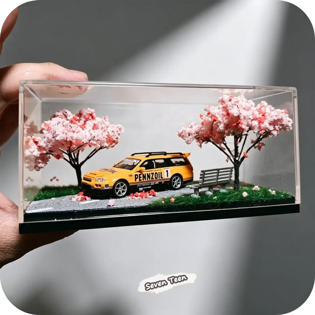 1:64 Cherry Blossom Scene Acrylic Display Box Home Decor Stand Mini Ornament Shooting Scene Boys Collection Gift